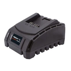 YARD FORCE Akku-Ladegerät 20 V, 2,4 Ah